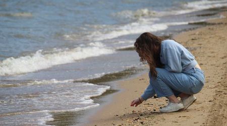 Do You Take Beach Sand Home With You? Apparently, It’s Bad for You as Well as the Planet