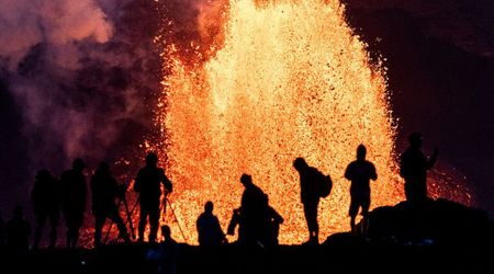 Stunning Time-Lapse Footage Shows a Blazing Stream of Lava Pouring Out of Hawaiian Volcano