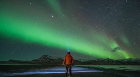 Pilot Captures Stunning Photos of the Northern Lights From 36,000 Feet During a Solar Storm