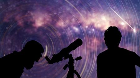 Experts Say This Interstellar Comet's Tail Is One of the Strangest Ever Seen