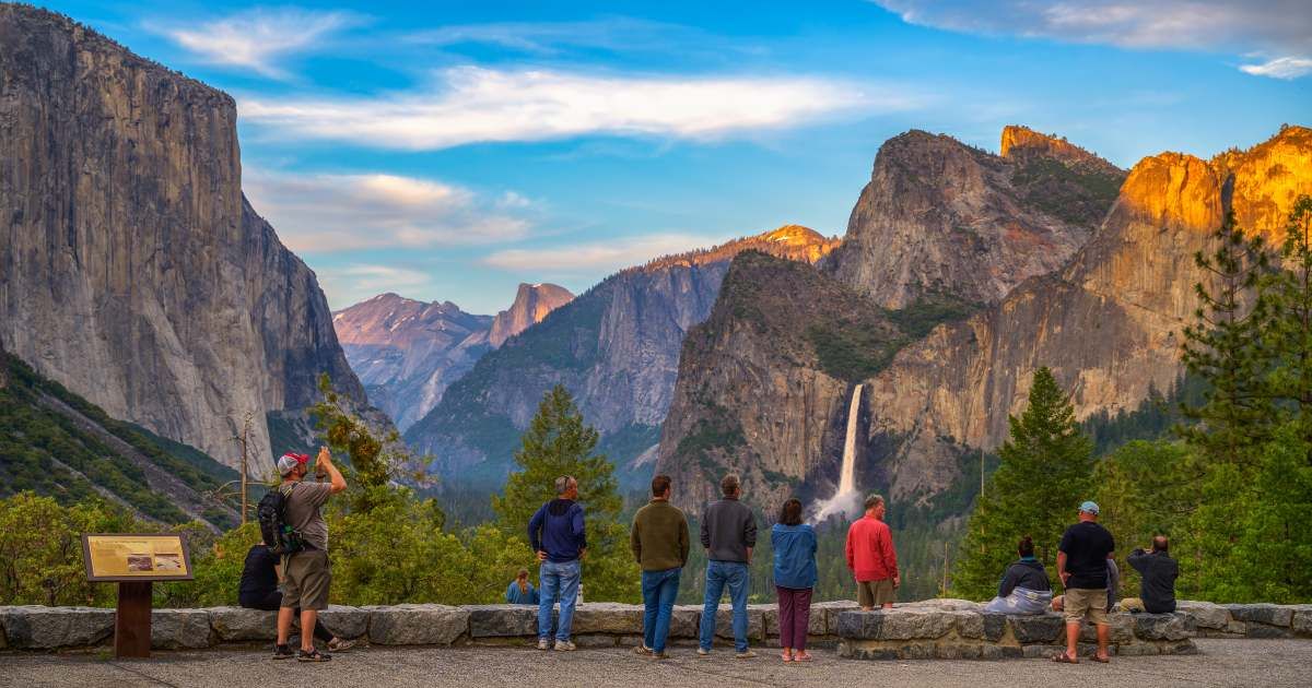 Tourists at Yosemite National Park (Representative Cover Image Source: Getty Images | Miroslav_1)