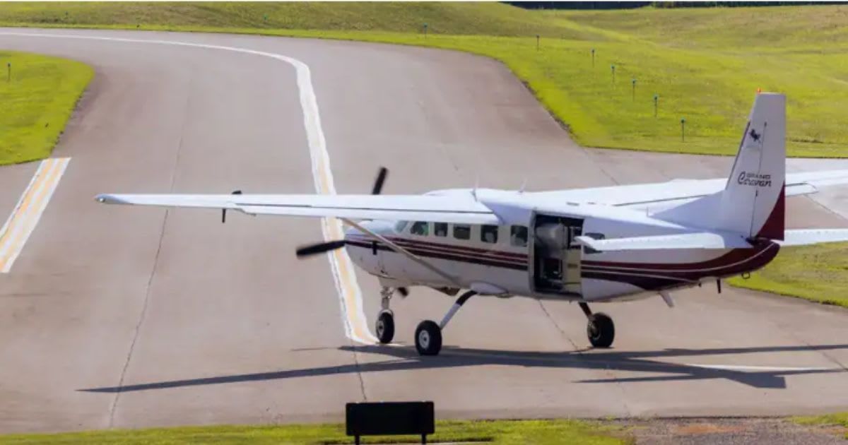 The Cessna taking off for Overview's flight test (Cover Image Source: Overview Energy)