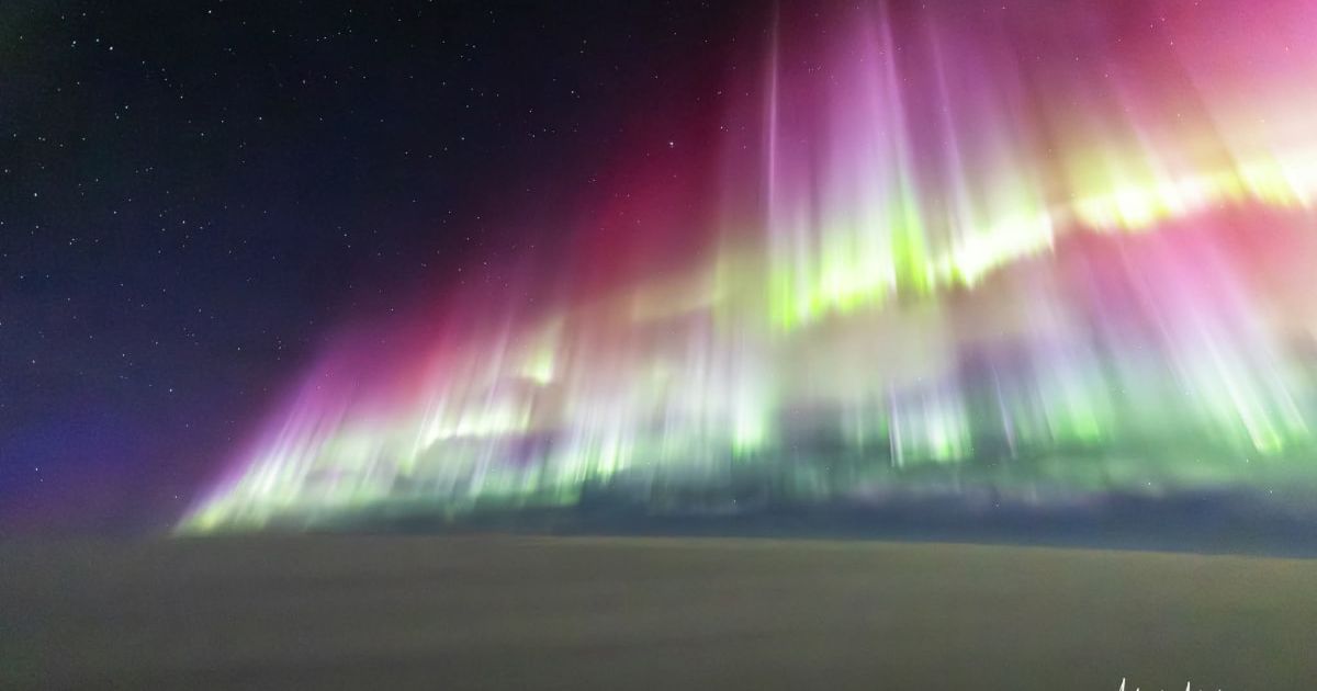 Airplane pilot captured stunning auroras materializing in the Canadian skies (Cover Image Source: X | @melnyk_photos)