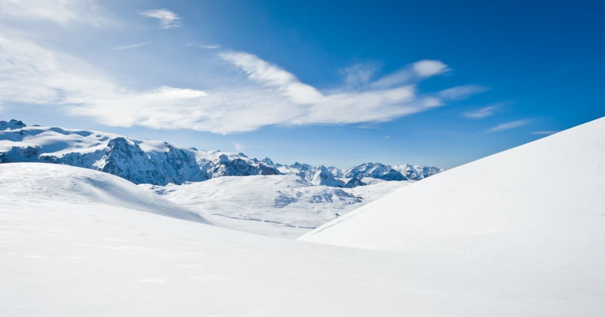 High mountain landscape with sun in the French Alps (La Grave, La Meije) (Representative Cover Image Source: Getty Images | mmac72)